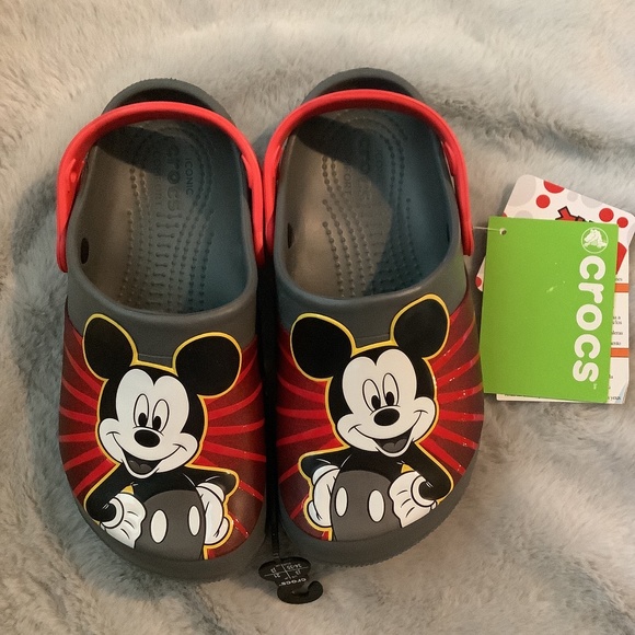 Crocs Mickey Mouse 90th Anniversary Edition NWT Size J3 - Picture 1 of 4